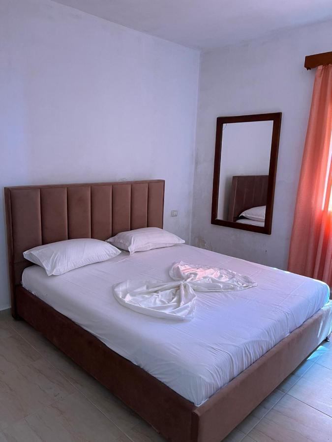 Amar Villa Sarande Luaran gambar